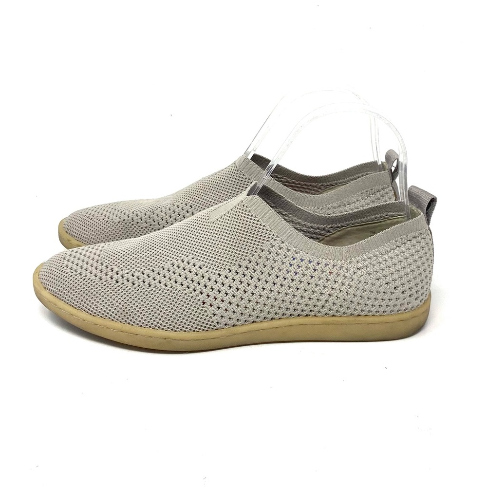 Born Sneakers